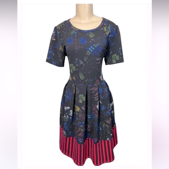 LuLaRoe Dresses & Skirts - LuLaRoe Ameila Dress NWT Blue Black Pink Print Fit and Flair Size XL